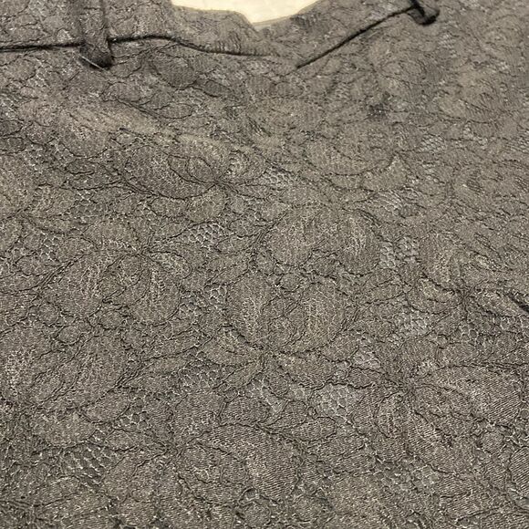 Ann Taylor Floral Lace Black Pants size 6 - Picture 3 of 11